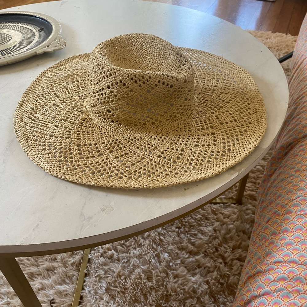 Straw hat